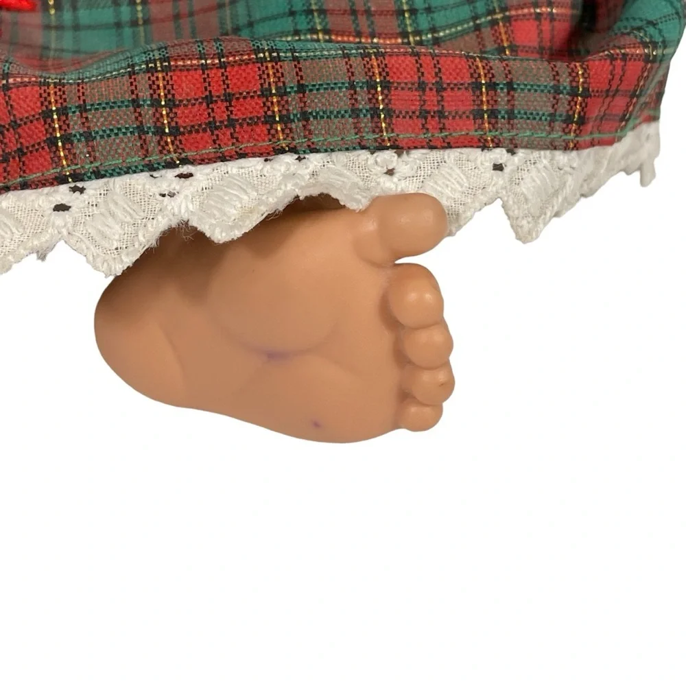 Baby So Beautiful 1995 Blonde Hair Green/Hazel Eyes Plaid Tartan Dress Doll 14”